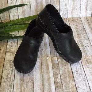 Black Leather Dansko’s